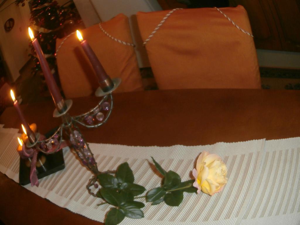 Noble Inn Loutráki Oda fotoğraf