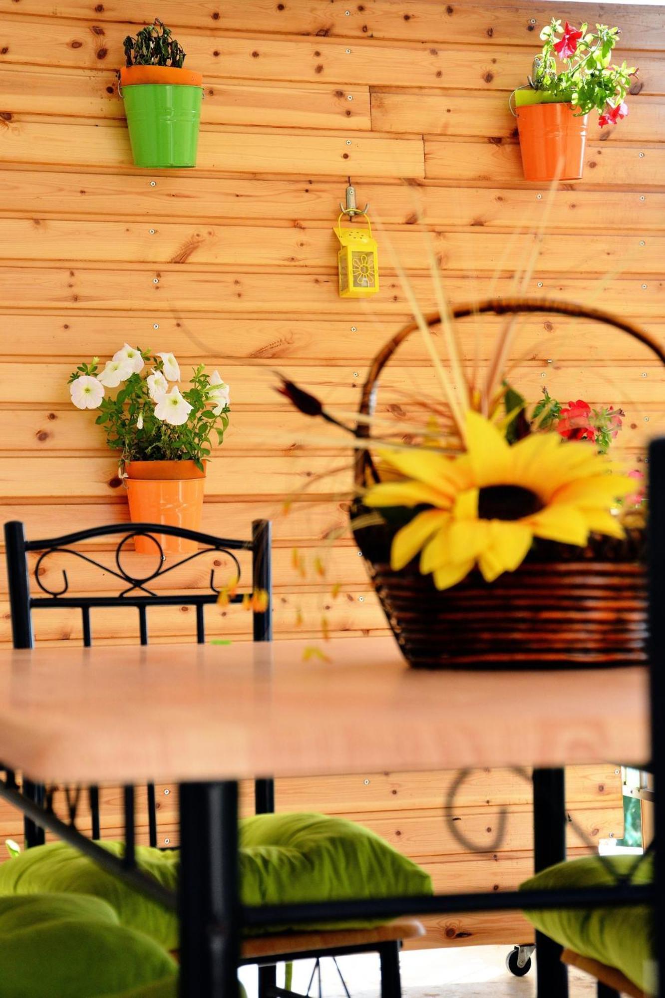 Noble Inn Loutráki Dış mekan fotoğraf