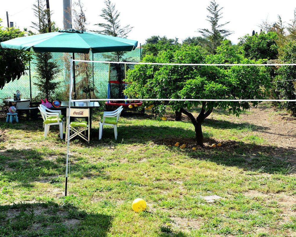 Noble Inn Loutráki Dış mekan fotoğraf